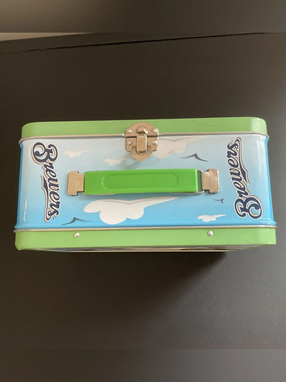 Wish Bone MLB Milwaukee Brewers Collectible Giveaway Metal Lunch Box